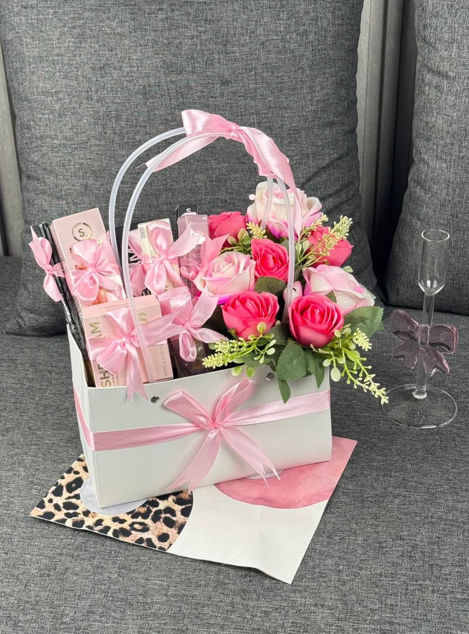 هدايا بناتي